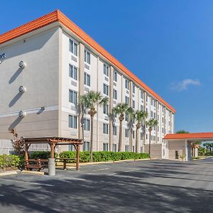 Comfort Inn St Petersburg North
